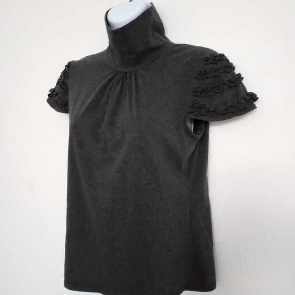 NWT🎁FREE GIFT INCLUDED 🎁 Ruffled Sleeves Blouse Tee Top Women - Picture 10 of 11